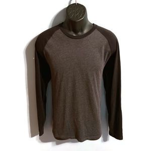 Old Navy Men’s Gray/Black Soft Wash T-Shirt